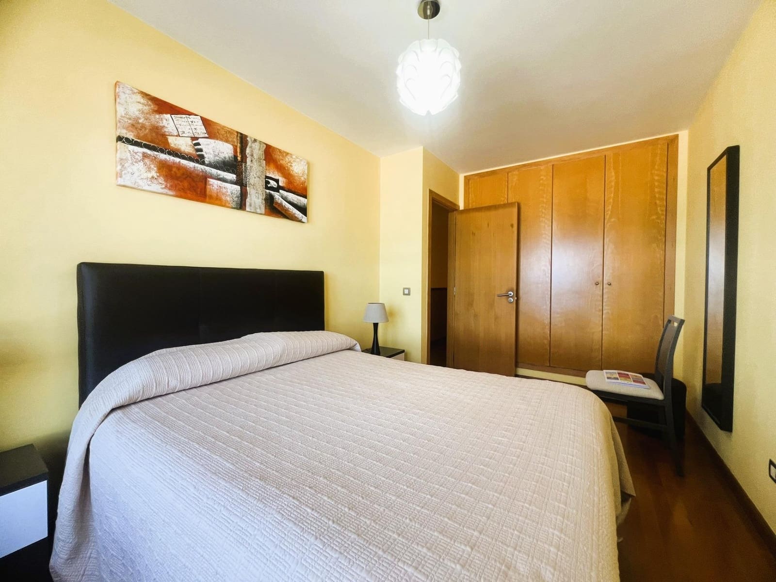 2 bedroom Apartment for sale in Las Palmas de Gran Canaria with garage - € 450,000 (Ref: 10024217)