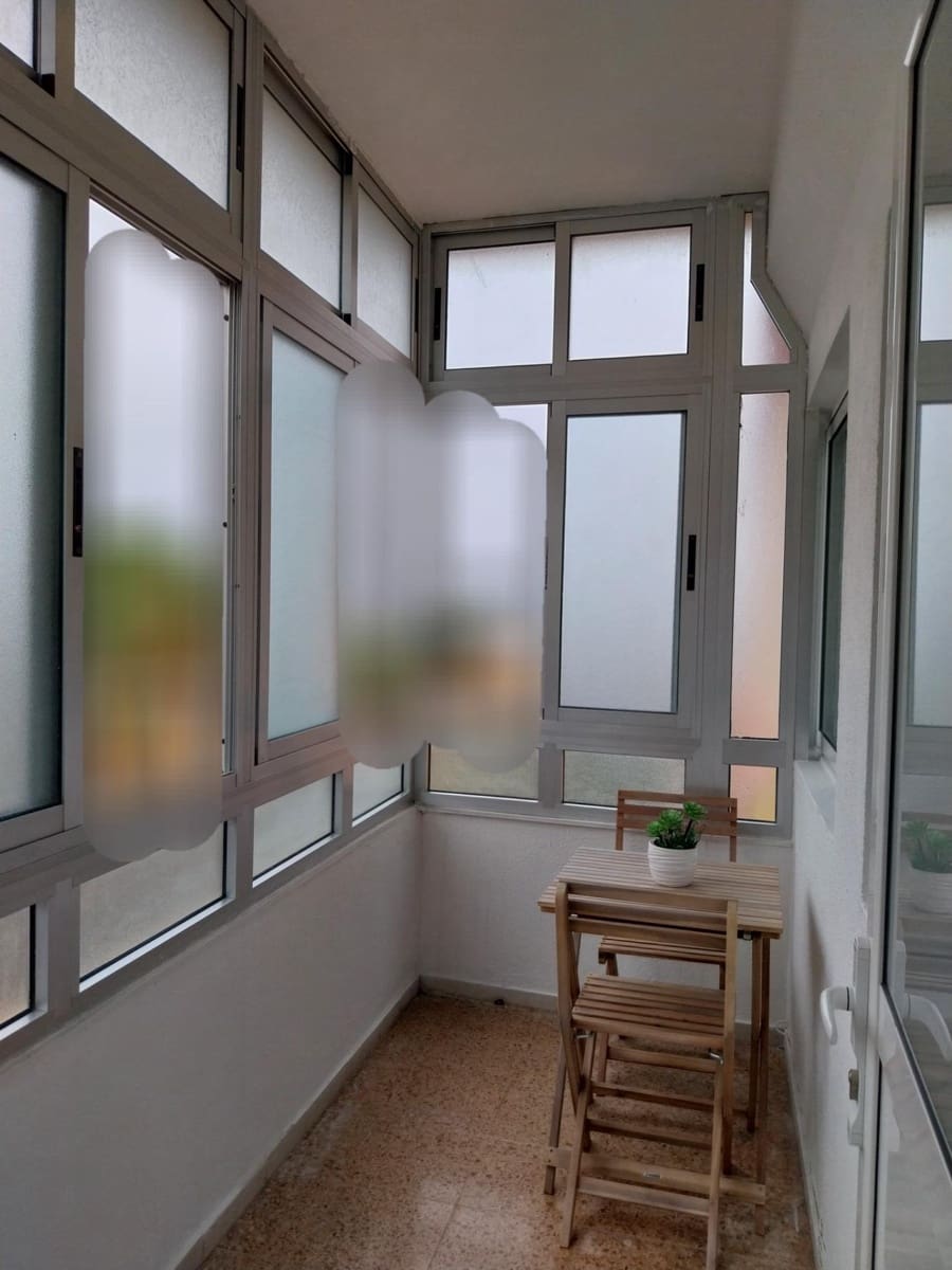 4 camera da letto Appartamento da affittare in Las Palmas de Gran Canaria - 950 € (Rif: 10024218)
