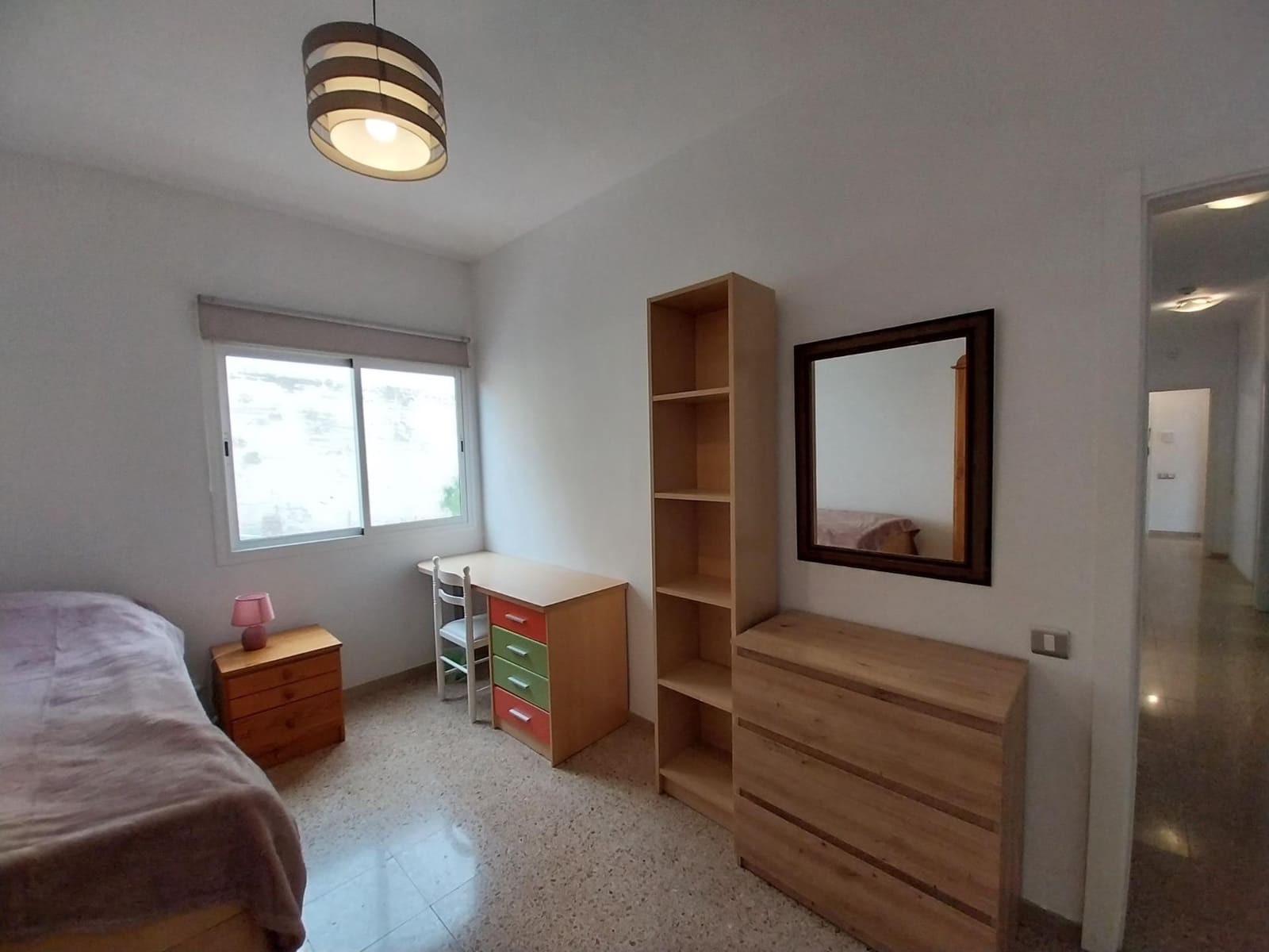 4 camera da letto Appartamento da affittare in Las Palmas de Gran Canaria - 950 € (Rif: 10024218)