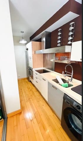 Appartement de 2 chambres à louer à Las Palmas de Gran Canaria avec garage - 1 290 € (Ref: 10037501)