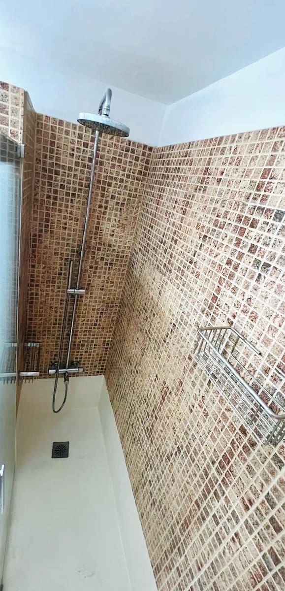 Appartement de 2 chambres à louer à Las Palmas de Gran Canaria avec garage - 1 290 € (Ref: 10037501)