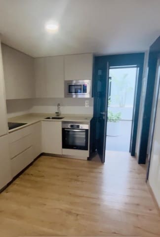 2 slaapkamer Flat te koop in Las Palmas de Gran Canaria - € 250.000 (Ref: 10044883)