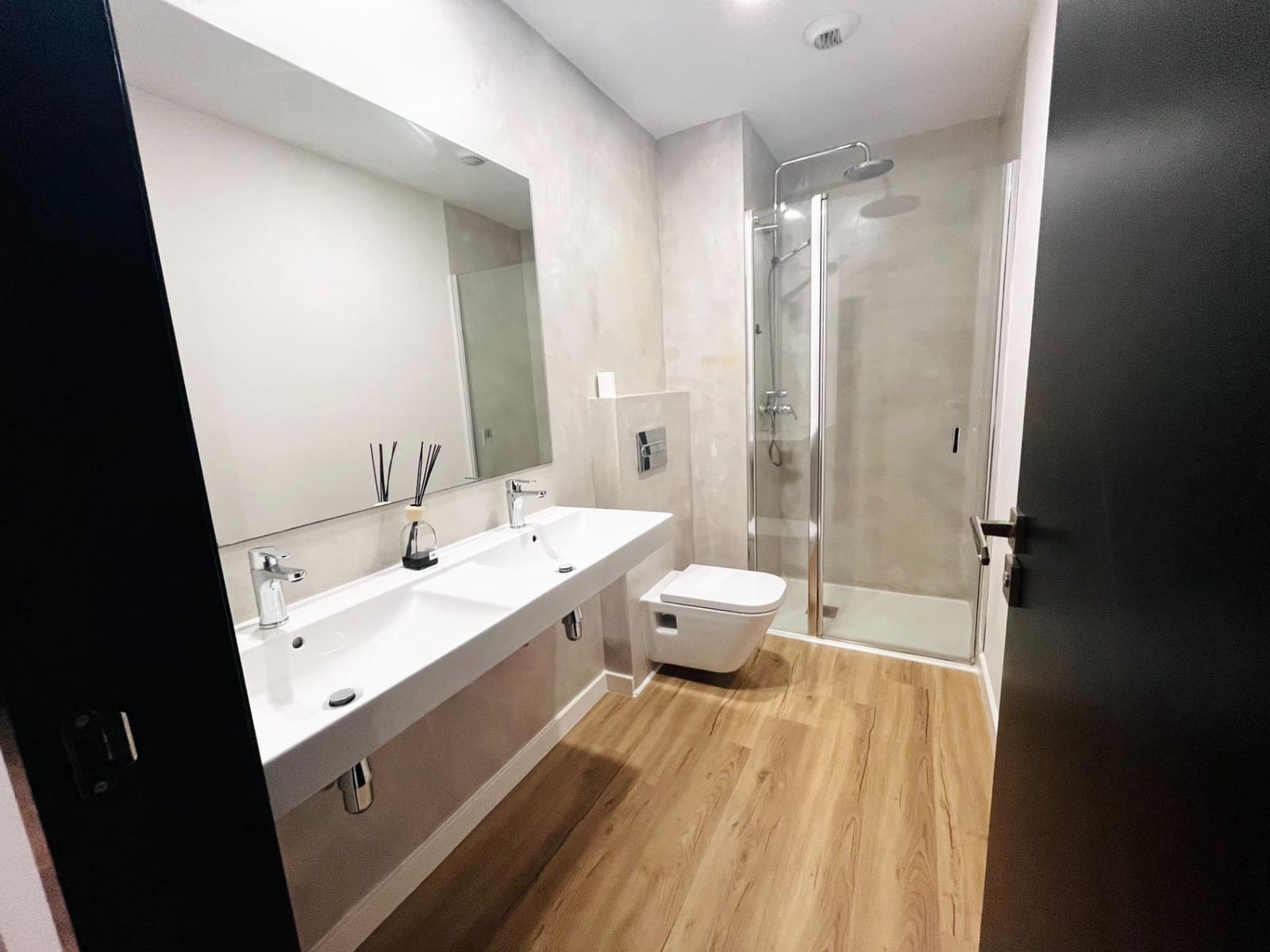 2 bedroom Flat for sale in Las Palmas de Gran Canaria - € 250,000 (Ref: 10044883)
