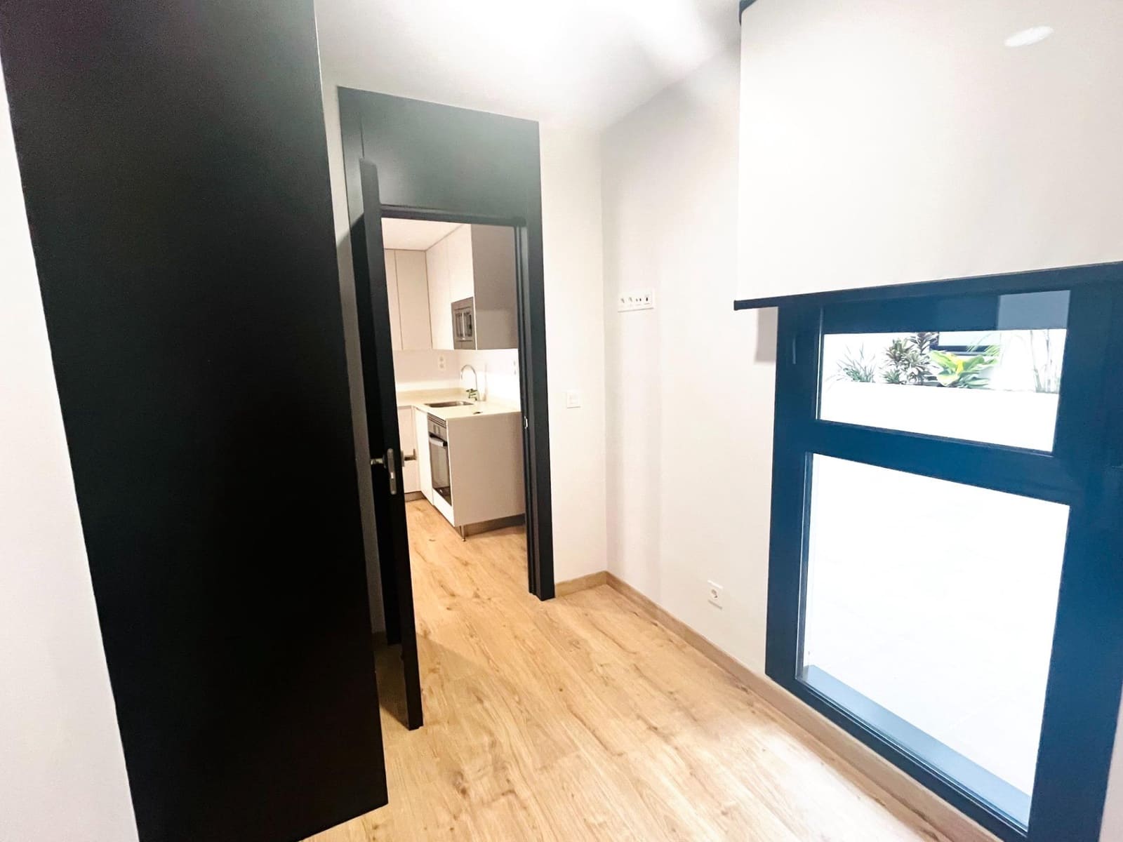 2 bedroom Flat for sale in Las Palmas de Gran Canaria - € 250,000 (Ref: 10044883)