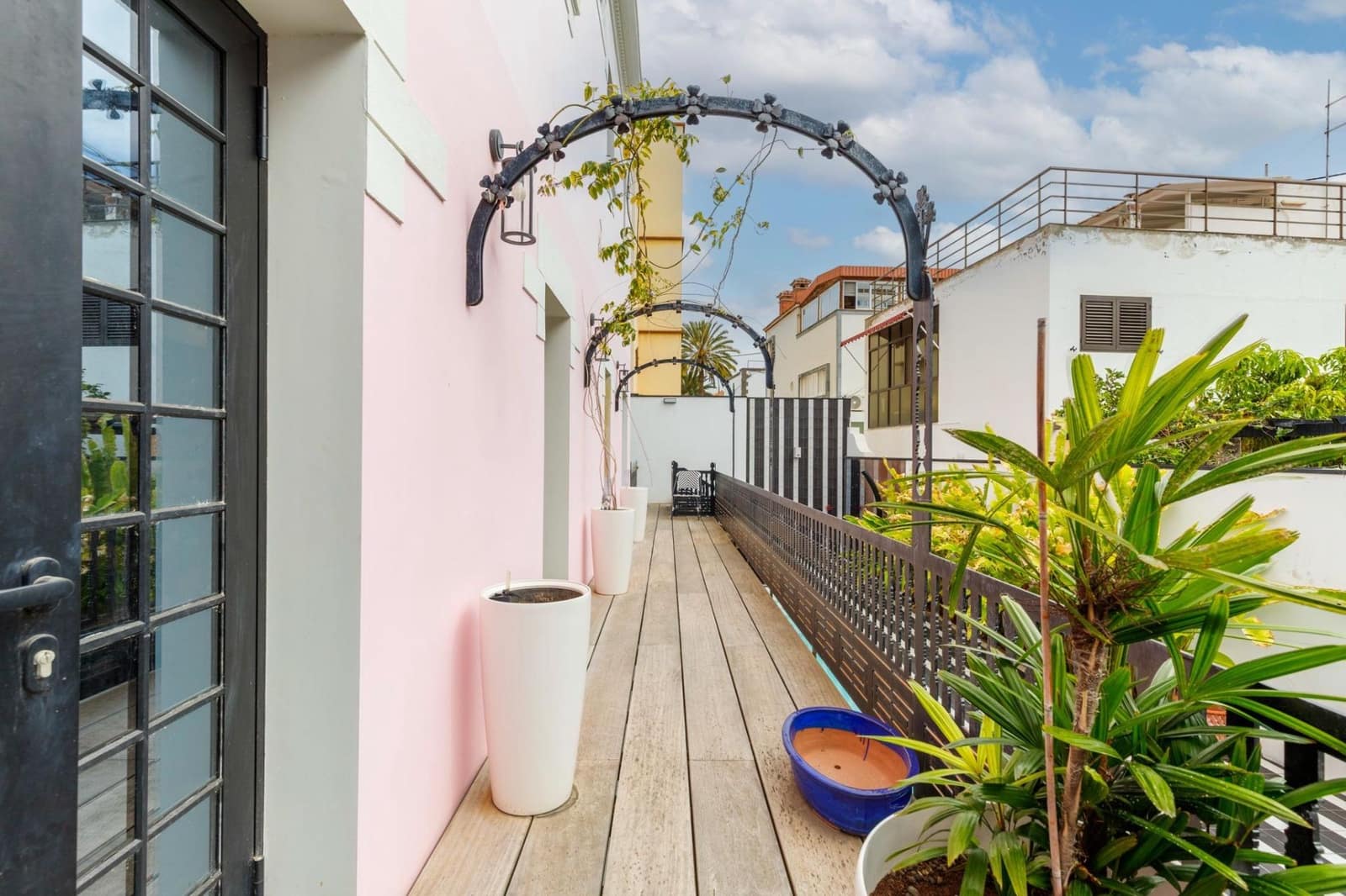 5 makuuhuone Huvila vuokrattavana paikassa Las Palmas de Gran Canaria mukana uima-altaan 
autotalli - 4 950 € (Ref: 10047424)