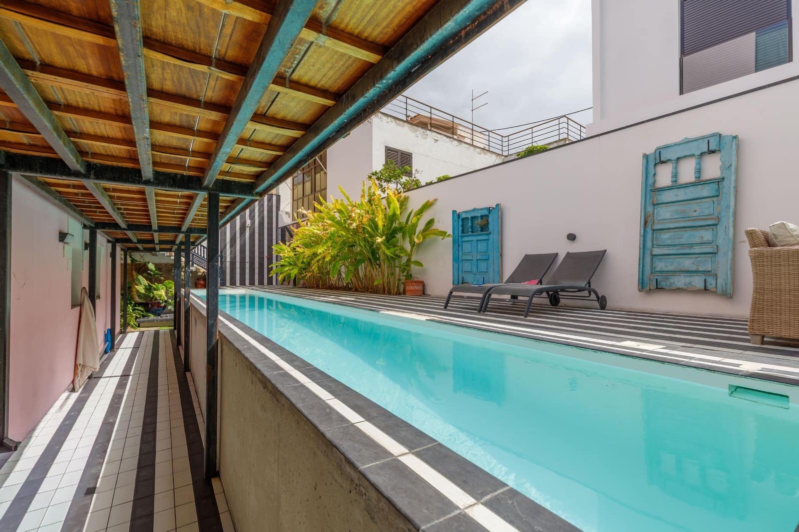 5 makuuhuone Huvila vuokrattavana paikassa Las Palmas de Gran Canaria mukana uima-altaan 
autotalli - 4 950 € (Ref: 10047424)