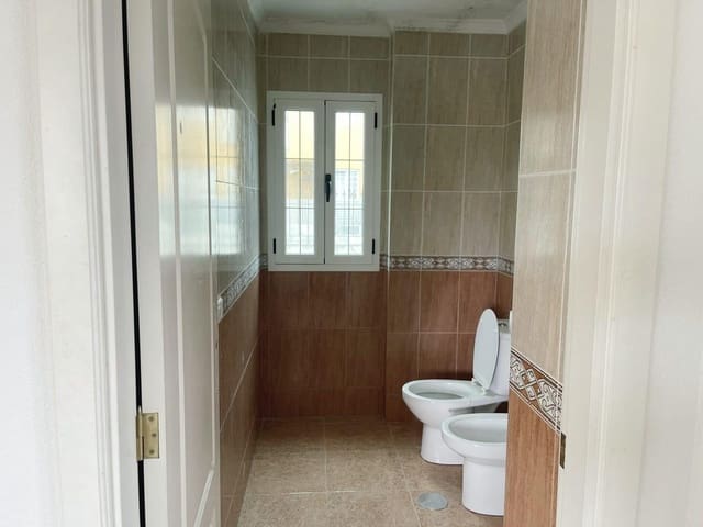 3 soveværelse Lejlighed til salg i Las Mesas - El Toscón, Las Palmas de Gran Canaria med garage - € 320.000 (Ref: 10049383)