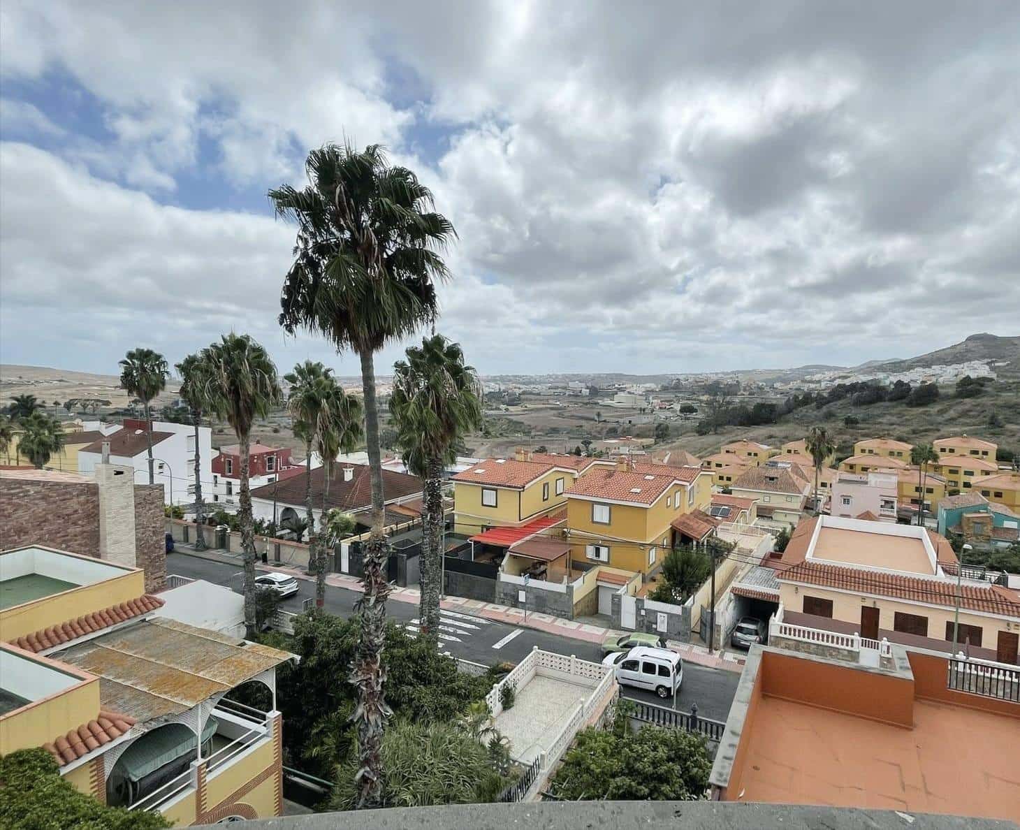3 soveværelse Lejlighed til salg i Las Palmas de Gran Canaria med garage - € 320.000 (Ref: 10049383)
