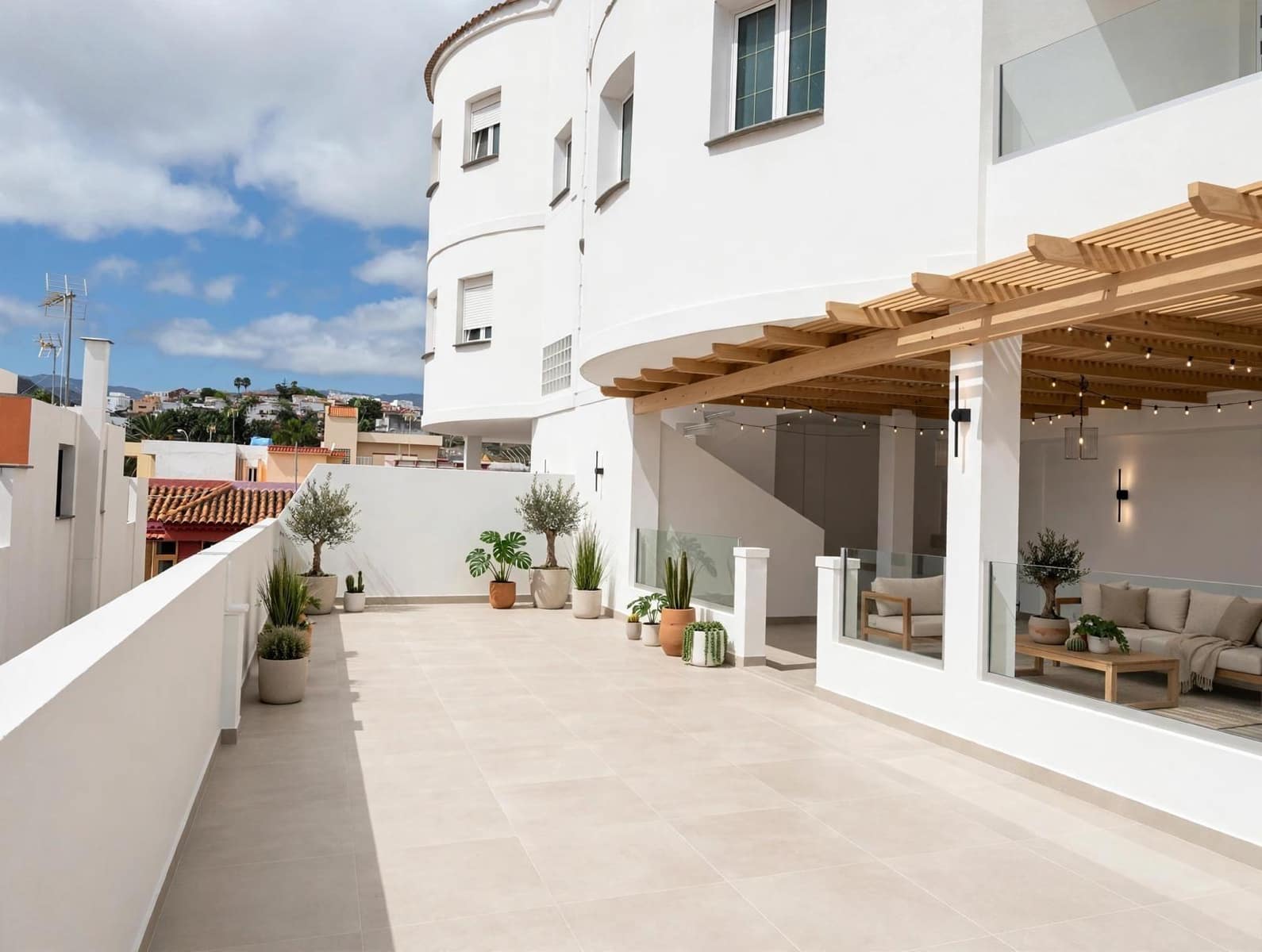 3 soveværelse Lejlighed til salg i Las Palmas de Gran Canaria med garage - € 320.000 (Ref: 10049383)