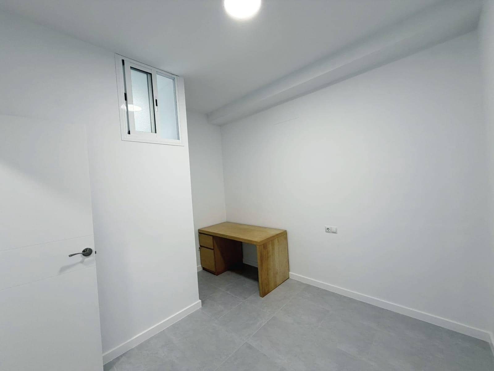 2 slaapkamer Flat te huur in Ingenio - € 900 (Ref: 10055411)