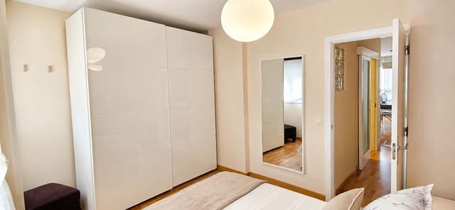 1 slaapkamer Flat te huur in Triana, Las Palmas de Gran Canaria met garage - € 1.050 (Ref: 10062070)