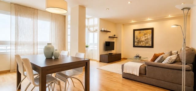 1 slaapkamer Flat te huur in Triana, Las Palmas de Gran Canaria met garage - € 1.050 (Ref: 10062070)