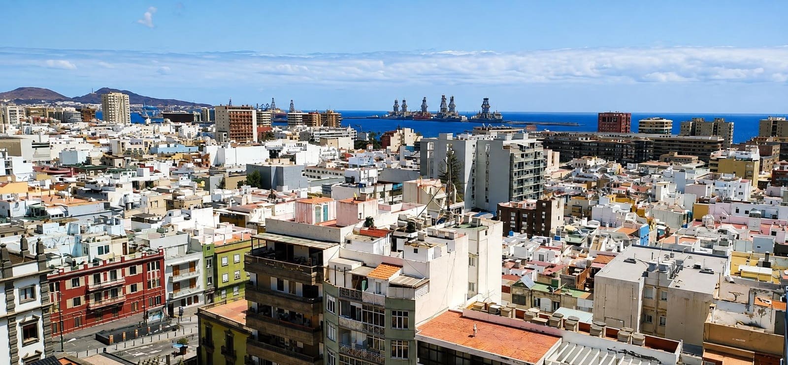 1 slaapkamer Flat te huur in Las Palmas de Gran Canaria met garage - € 1.050 (Ref: 10062070)
