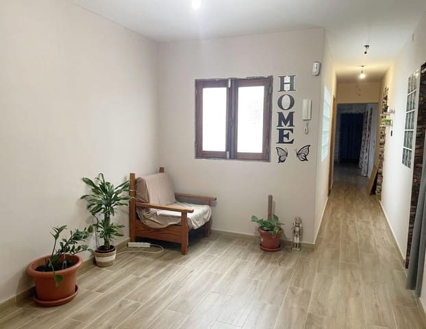 4 chambre Appartement à vendre à Moya - 220 000 € (Ref: 10068003)