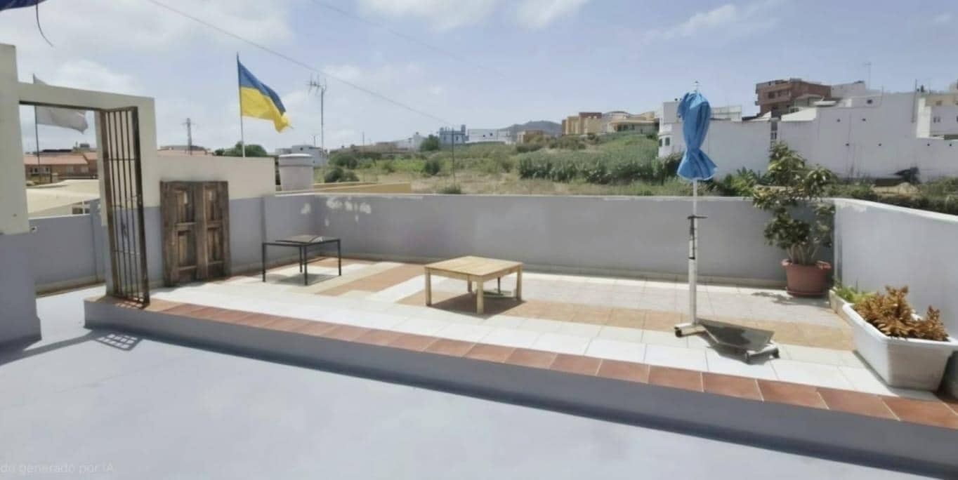 4 soverom Leilighet til salgs i Moya - € 220 000 (Ref: 10068003)