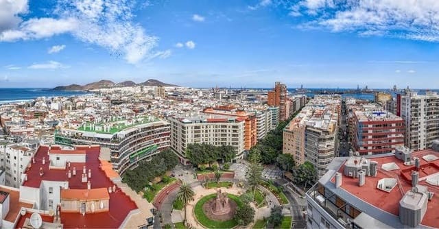 2 quarto Apartamento para arrendar em Santa Catalina - Canteras, Las Palmas de Gran Canaria - 1 050 € (Ref: 10086258)