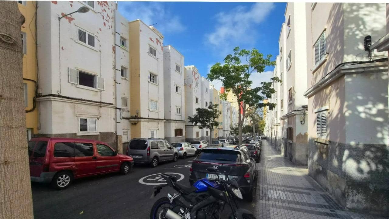 3 quarto Apartamento para venda em Las Palmas de Gran Canaria - 126 500 € (Ref: 10102696)