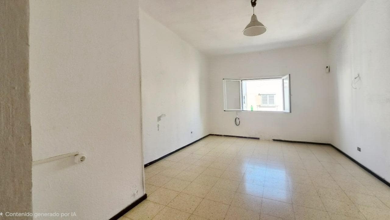 3 quarto Apartamento para venda em Las Palmas de Gran Canaria - 126 500 € (Ref: 10102696)