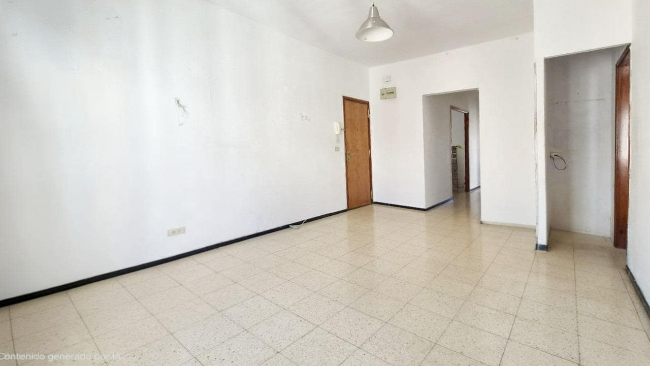 3 quarto Apartamento para venda em Las Palmas de Gran Canaria - 126 500 € (Ref: 10102696)