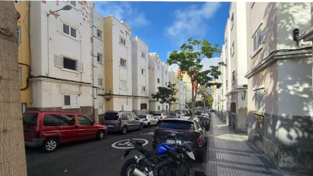 3 quarto Apartamento para venda em Las Palmas de Gran Canaria - 126 500 € (Ref: 10102696)