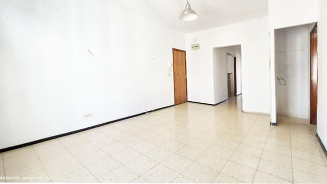 3 quarto Apartamento para venda em Las Palmas de Gran Canaria - 126 500 € (Ref: 10102696)