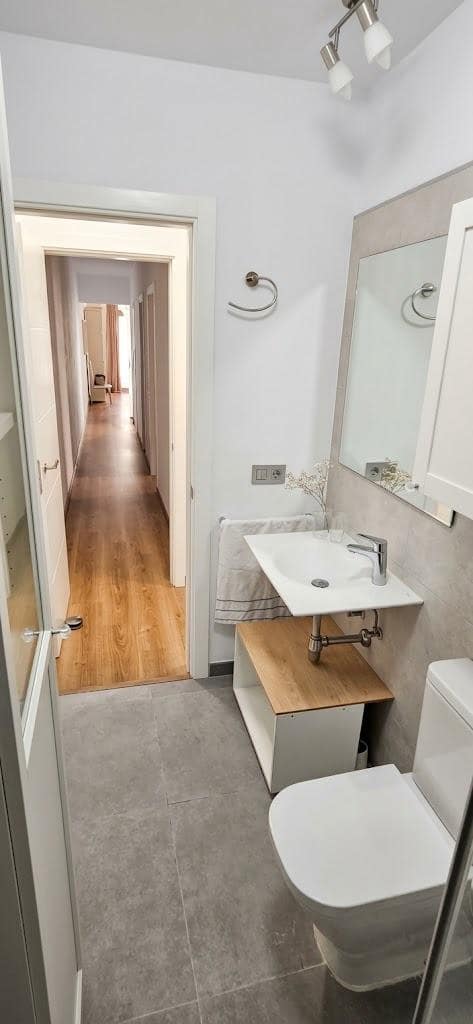3 bedroom Flat for rent in Las Palmas de Gran Canaria with garage - € 1,500 (Ref: 10115944)