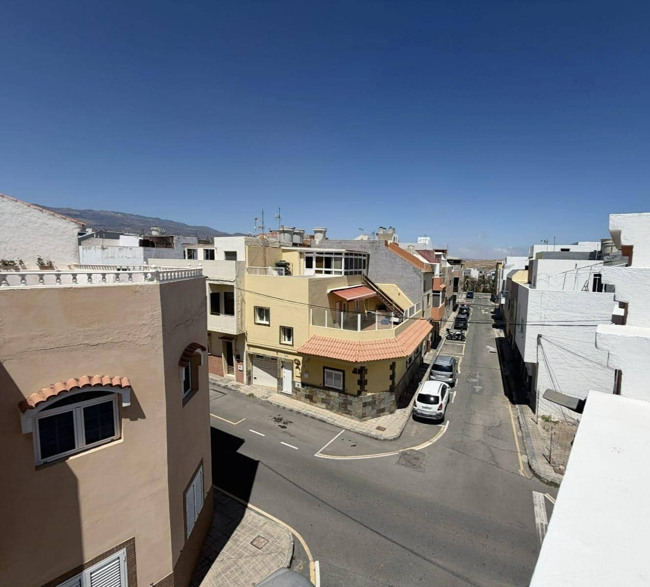 1 bedroom Penthouse for rent in Ingenio - € 950 (Ref: 10136128)