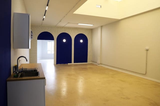 Kaupallinen vuokrattavana paikassa Las Palmas de Gran Canaria - 500 € (Ref: 10155335)