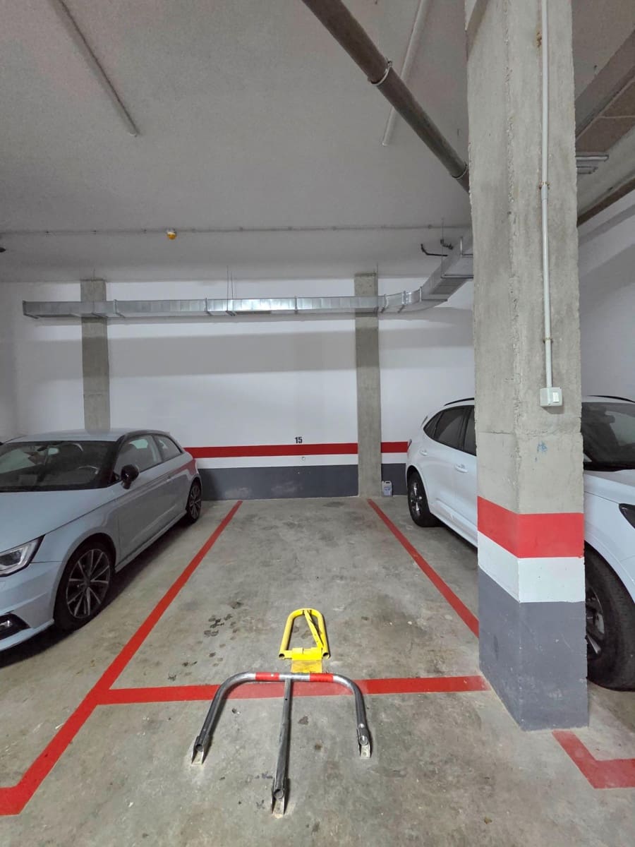 Penthouse de 2 chambres à louer à Las Palmas de Gran Canaria avec garage - 1 750 € (Ref: 10158003)