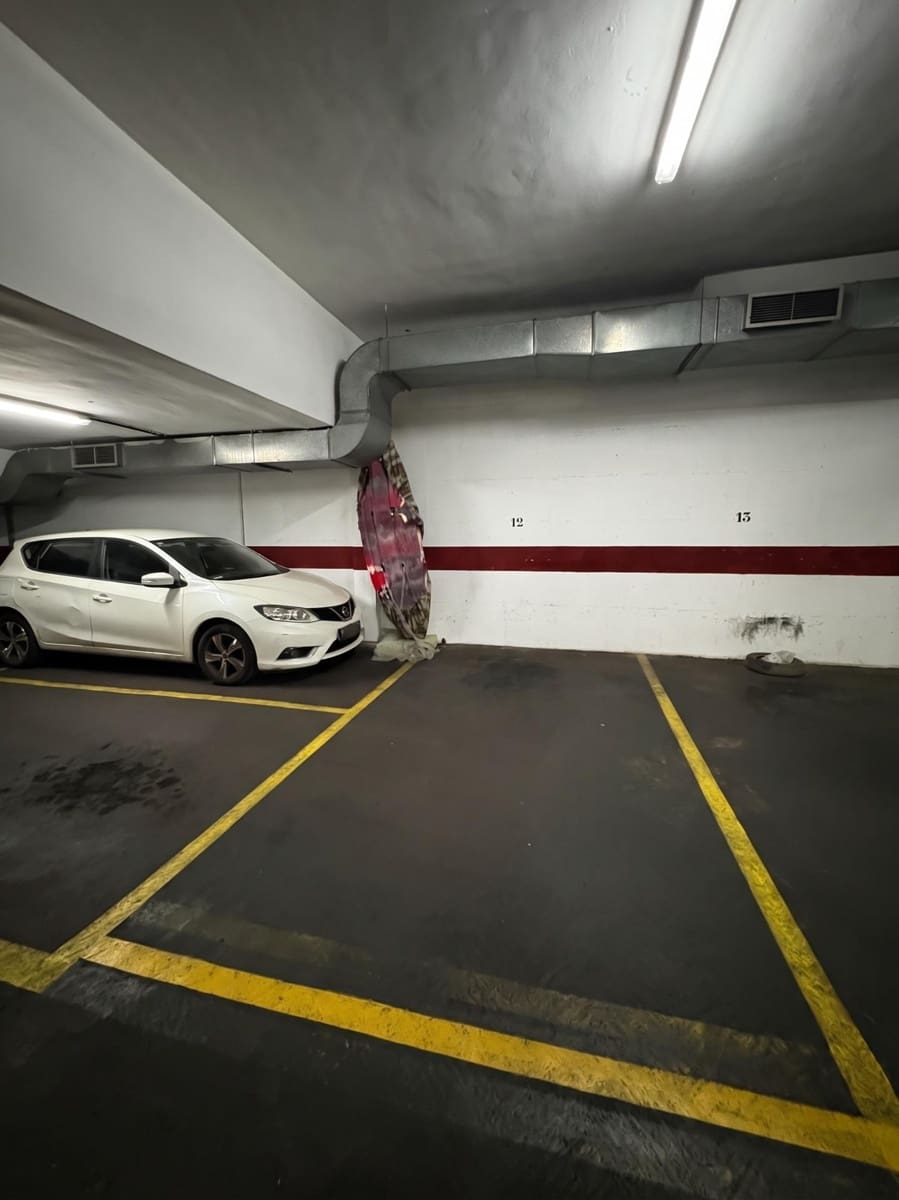 Garage for sale in Las Palmas de Gran Canaria - € 32,000 (Ref: 10166751)
