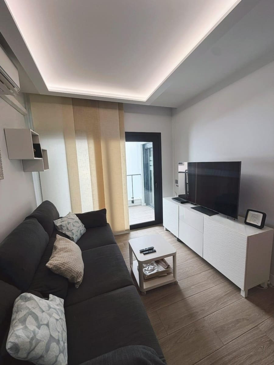 1 soverom Leilighet til salgs i Las Palmas de Gran Canaria - € 230 000 (Ref: 10185015)
