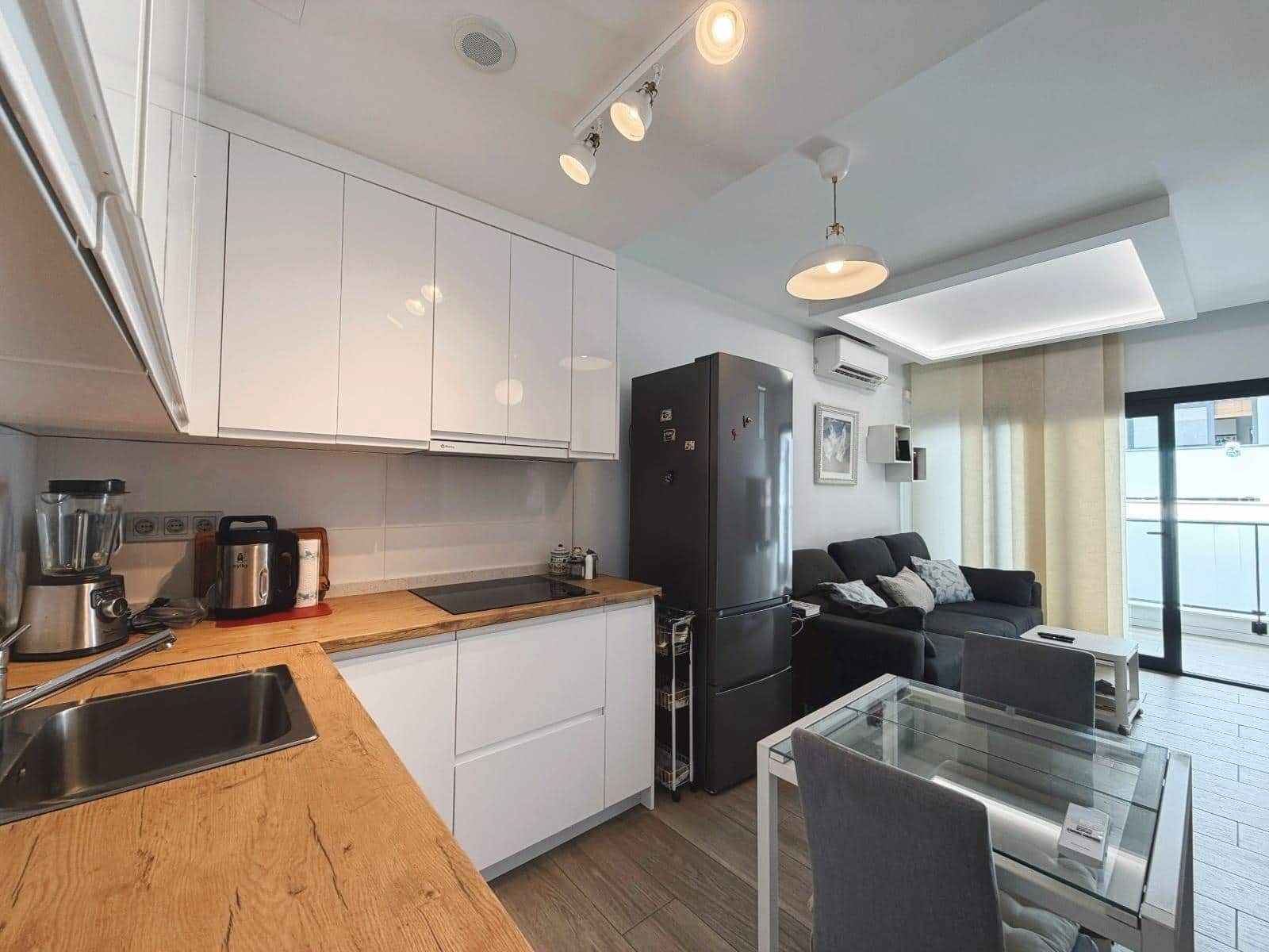 1 soverom Leilighet til salgs i Las Palmas de Gran Canaria - € 230 000 (Ref: 10185015)