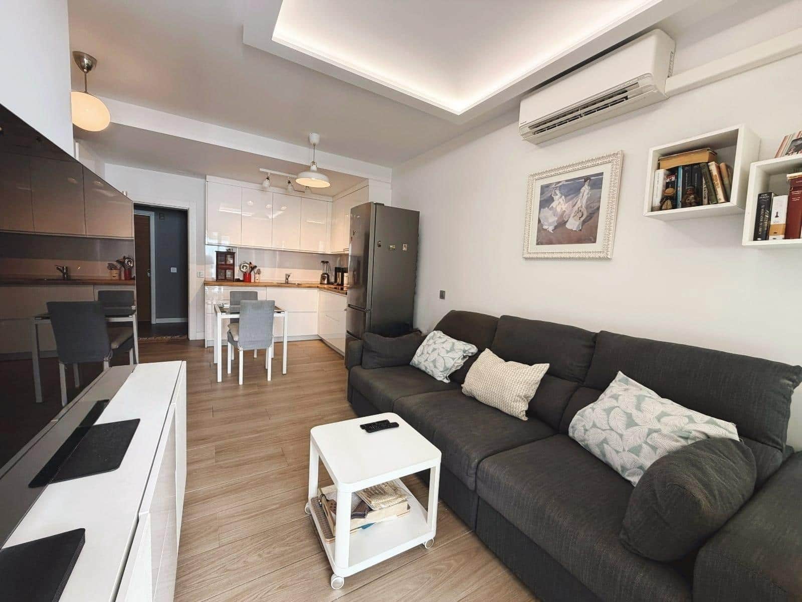 1 soverom Leilighet til salgs i Las Palmas de Gran Canaria - € 230 000 (Ref: 10185015)