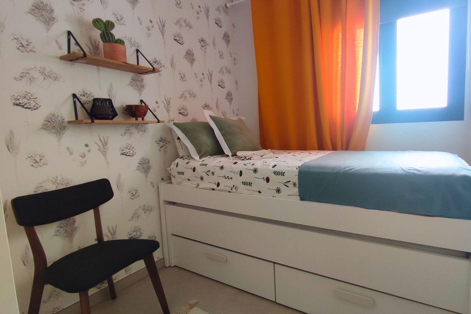 2 quarto Apartamento para arrendar em Las Palmas de Gran Canaria com garagem - 1 400 € (Ref: 8547916)