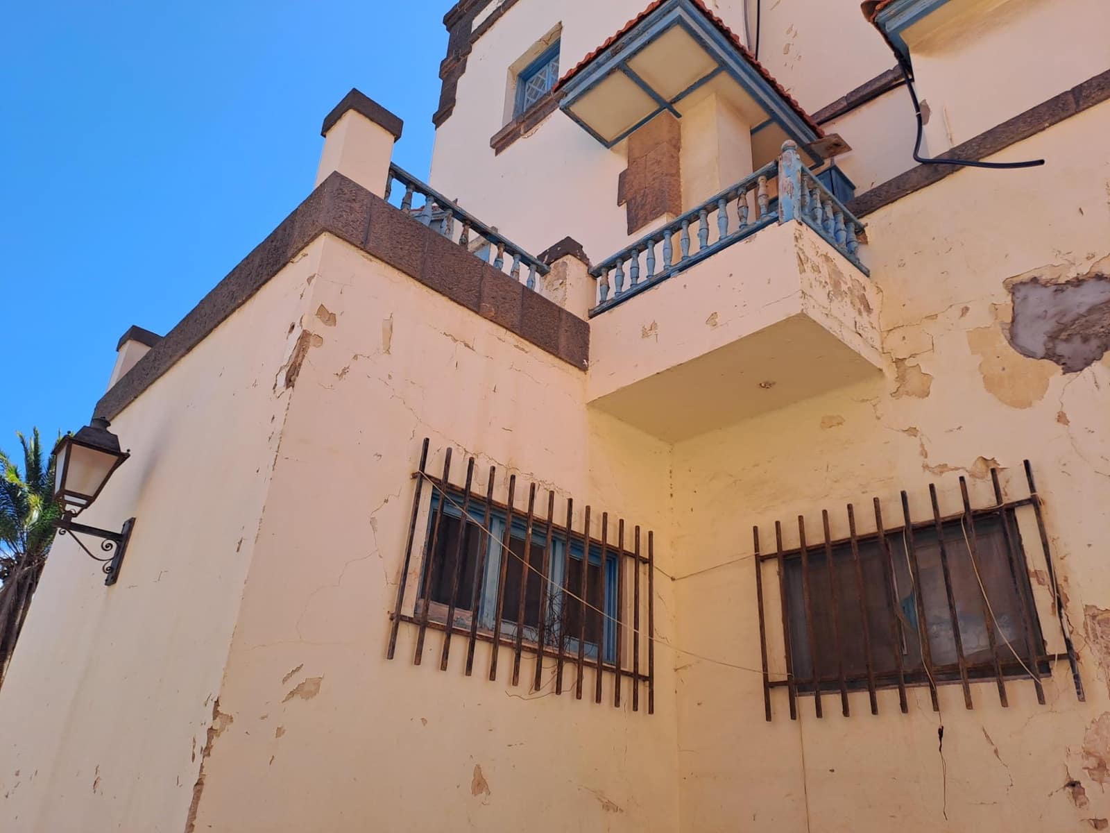 15 soverom Villa til salgs i Las Palmas de Gran Canaria med svømmebasseng garasje - € 1 191 000 (Ref: 8547921)