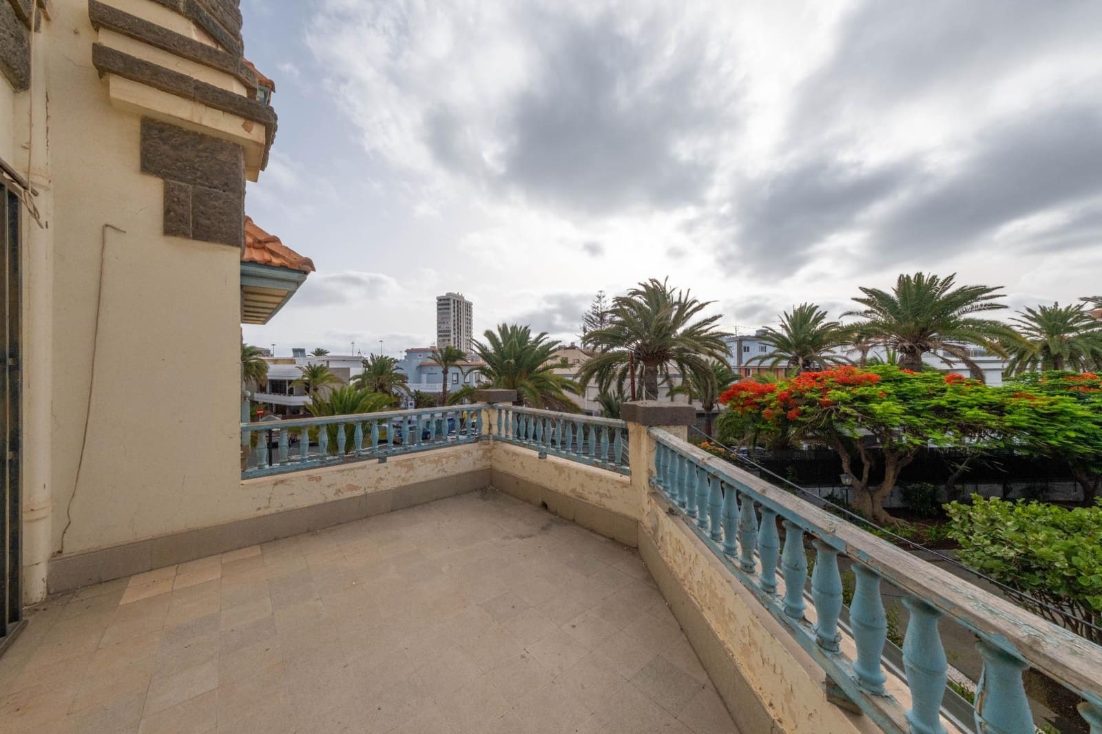 15 sovrum Villa till salu i Las Palmas de Gran Canaria med pool garage - 998 000 € (Ref: 8547921)