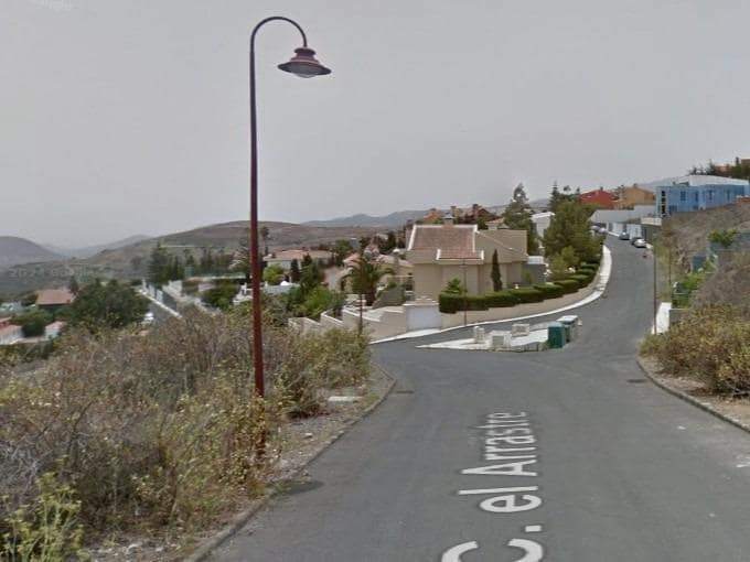 Terrain à Bâtir à vendre à Santa Brigida - 180 000 € (Ref: 8547929)