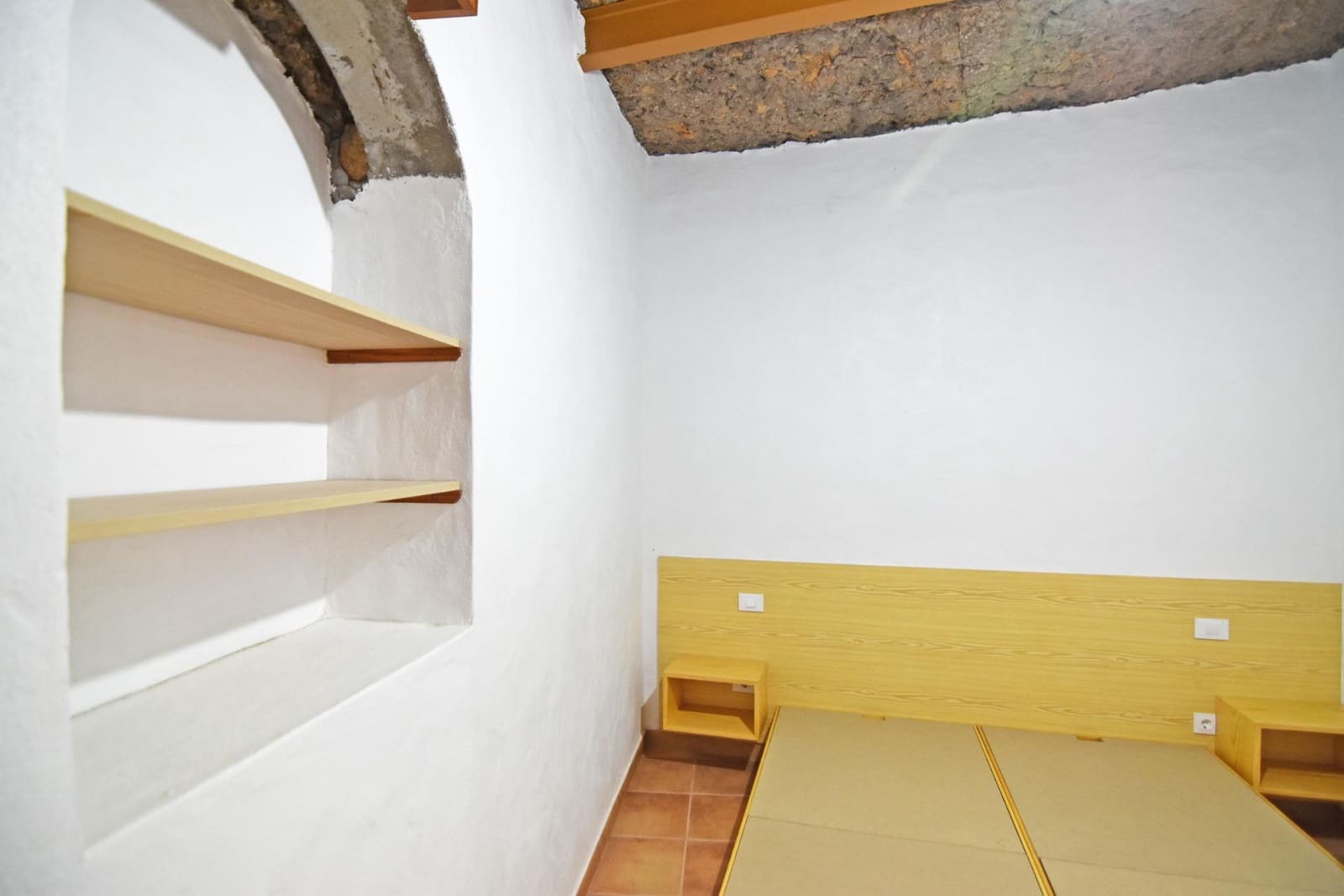 2 bedroom Finca/Country House for sale in Santa Brigida - € 200,000 (Ref: 8547948)