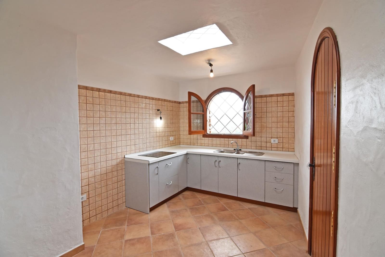 2 bedroom Finca/Country House for sale in Santa Brigida - € 200,000 (Ref: 8547948)