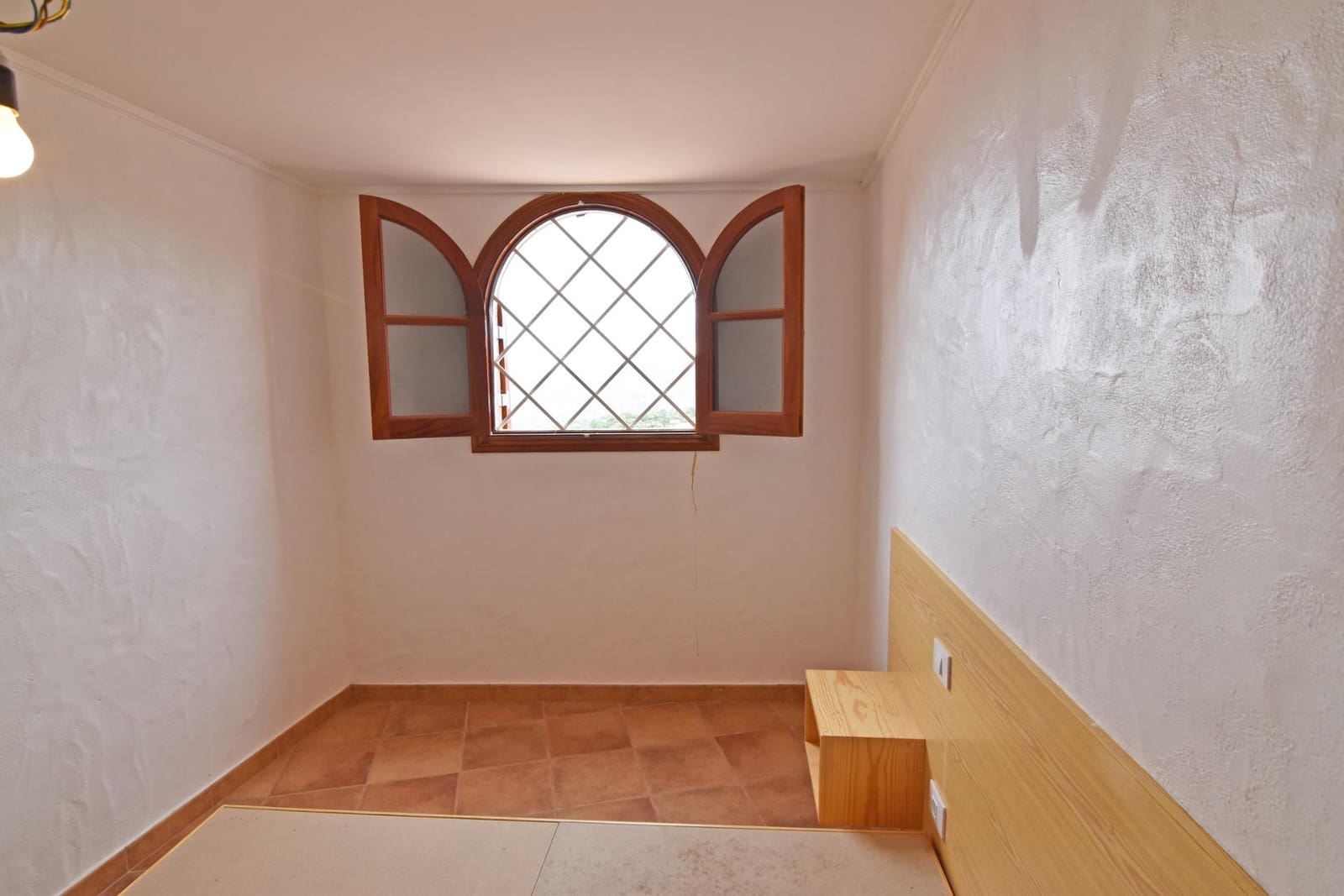 2 bedroom Finca/Country House for sale in Santa Brigida - € 200,000 (Ref: 8547948)