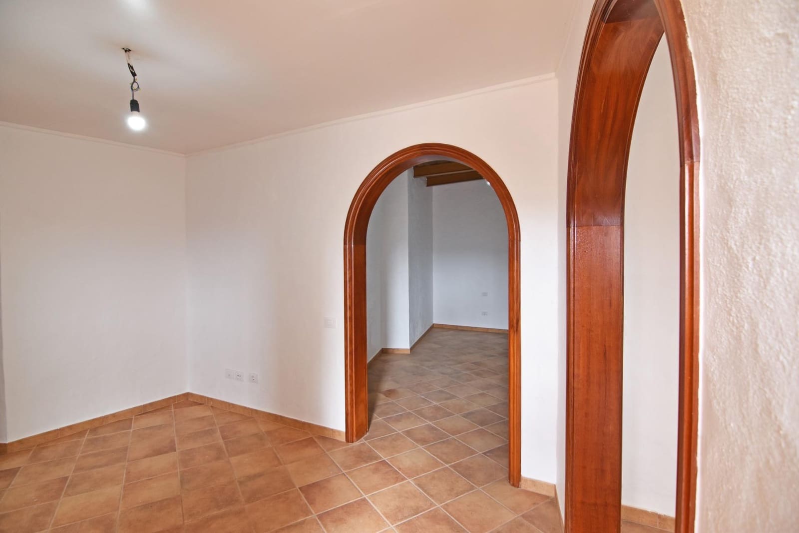 2 bedroom Finca/Country House for sale in Santa Brigida - € 200,000 (Ref: 8547948)