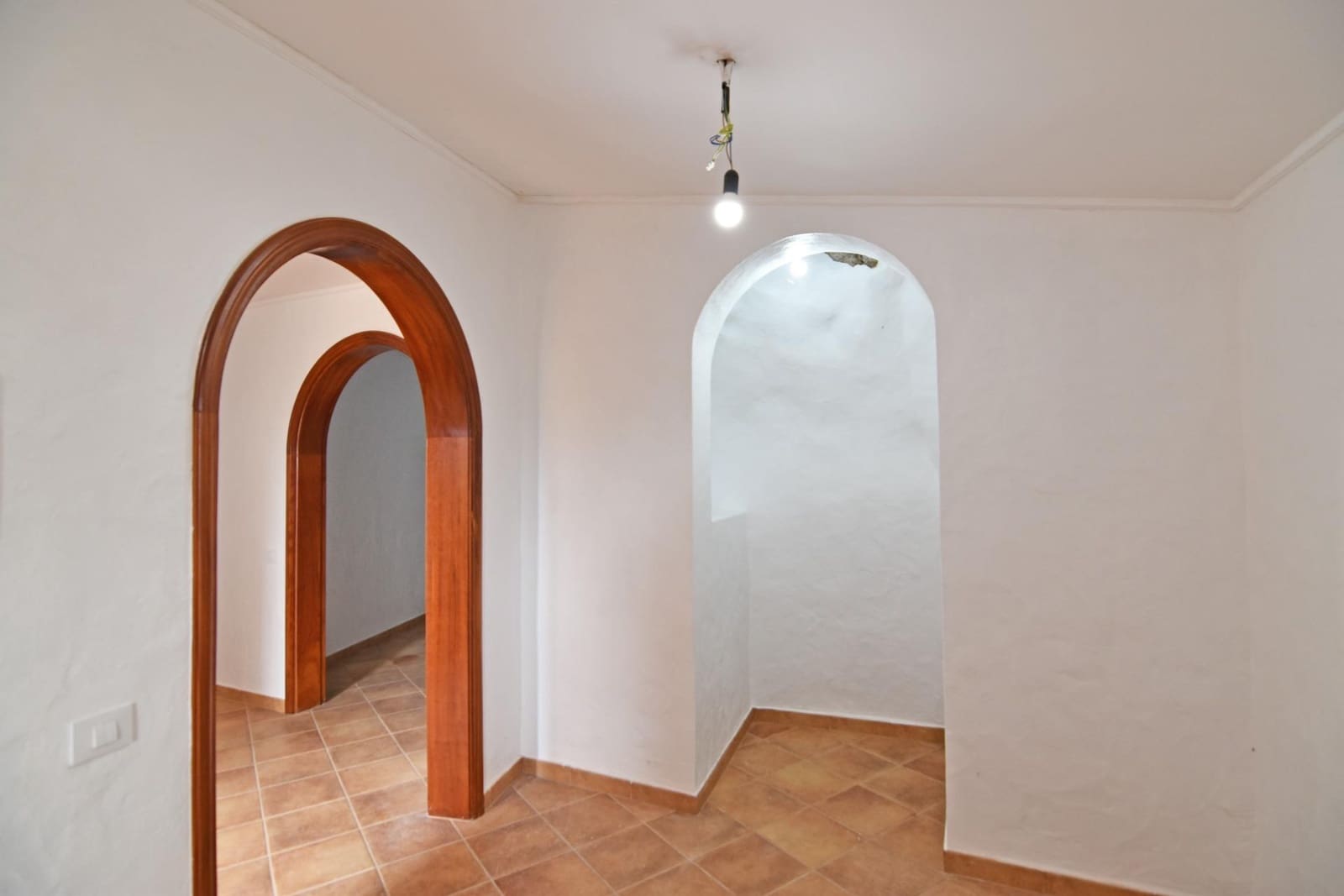 2 bedroom Finca/Country House for sale in Santa Brigida - € 200,000 (Ref: 8547948)