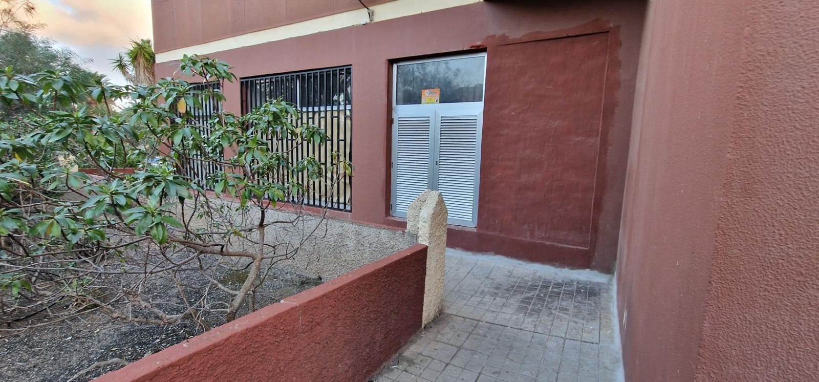 5 Zimmer Gewerbe zu vermieten in Las Palmas de Gran Canaria - 1.200 € (Ref: 8668475)
