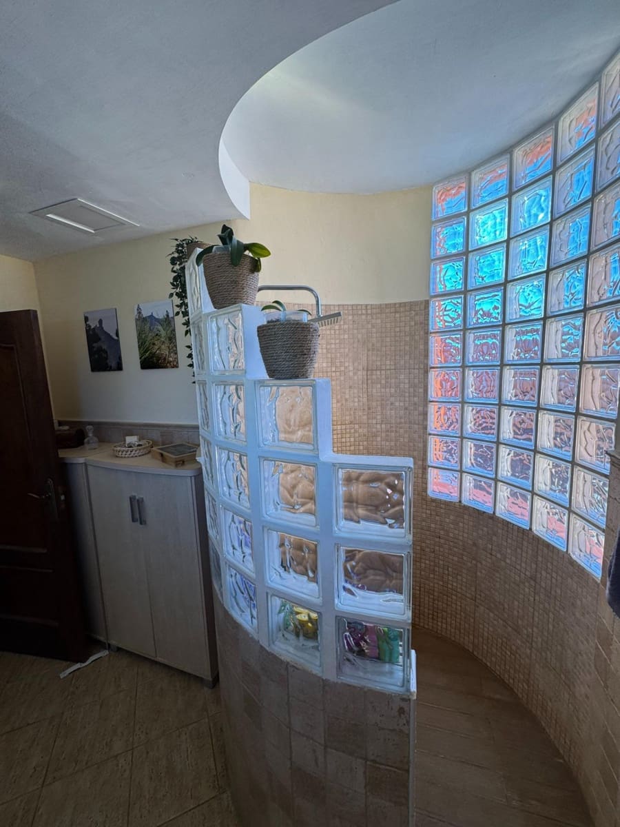 4 soverom Villa til salgs i Tuineje med svømmebasseng garasje - € 540 000 (Ref: 8825315)