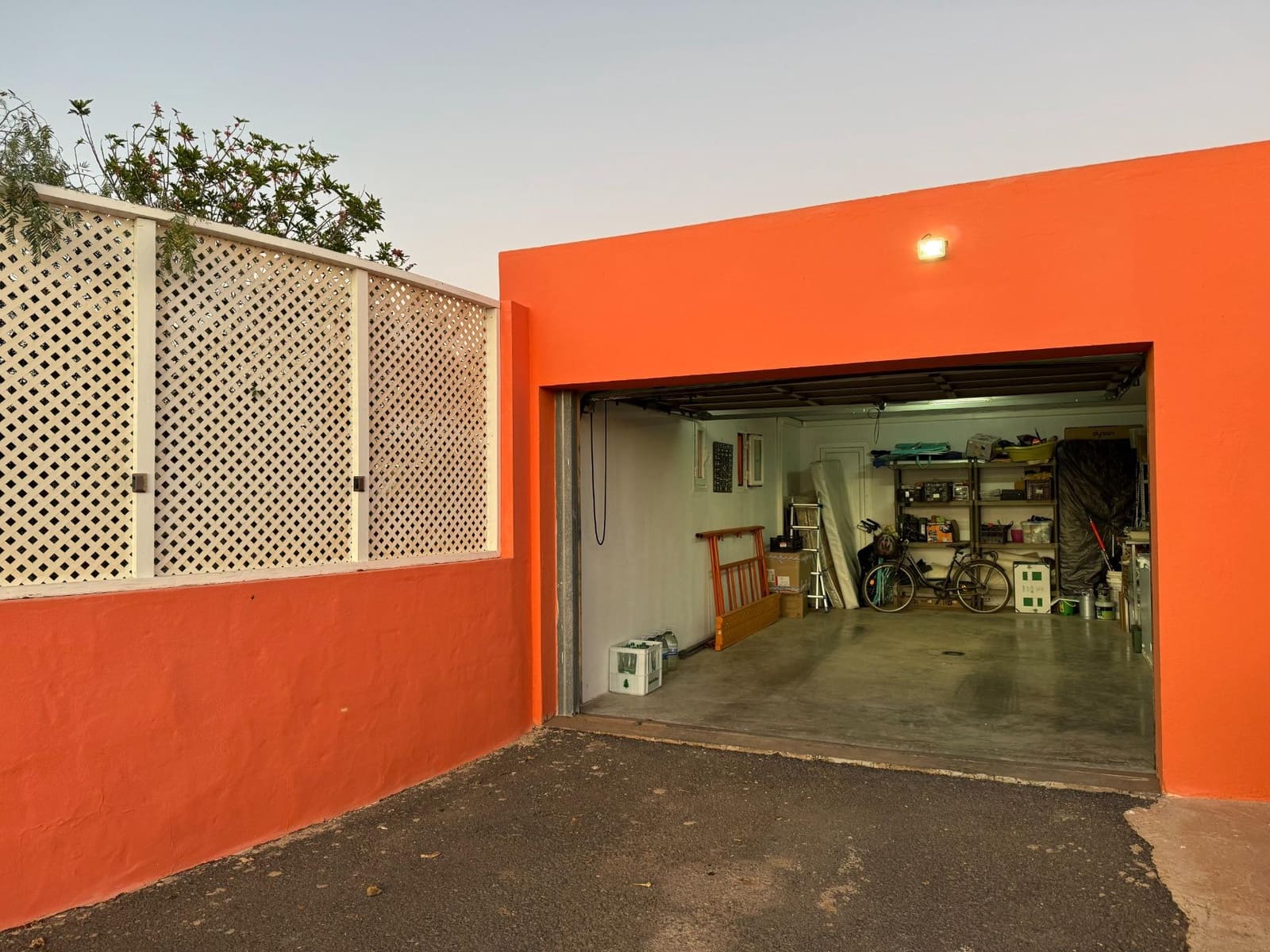 4 soverom Villa til salgs i Tuineje med svømmebasseng garasje - € 540 000 (Ref: 8825315)