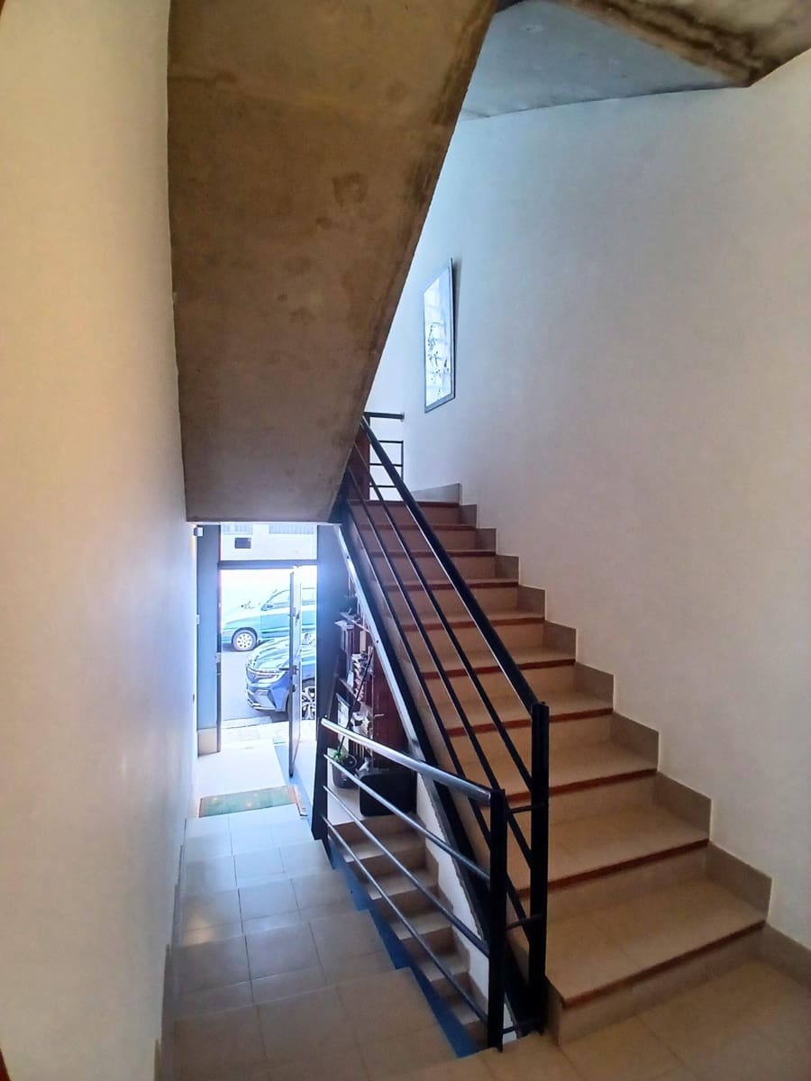 2 soveværelse Byhus til salg i Almatriche med garage - € 335.000 (Ref: 8843368)