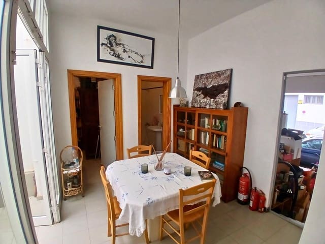 2 bedroom Townhouse for sale in Almatriche, Las Palmas de Gran Canaria with garage - € 335,000 (Ref: 8843368)