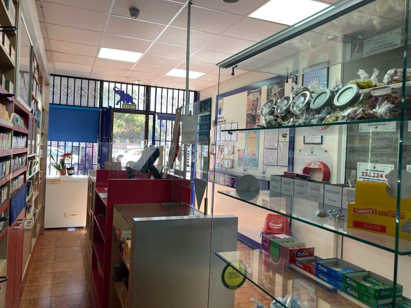 Commerciale in vendita in Las Palmas de Gran Canaria - 350.000 € (Rif: 8869697)