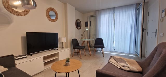 1 soveværelse Lejlighed til leje i Santa Catalina - Canteras, Las Palmas de Gran Canaria - € 800 (Ref: 8896993)