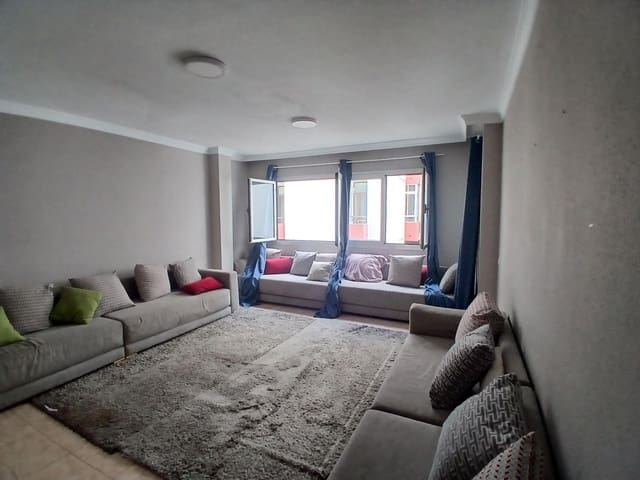 4 soveværelse Lejlighed til leje i Alcaravaneras, Las Palmas de Gran Canaria - € 1.500 (Ref: 9021021)